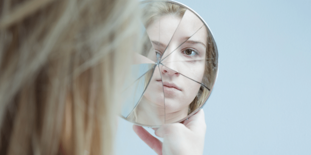Bipolar disorder symptoms that women face